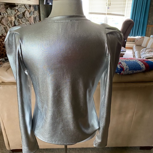 Silver color INC long sleeve top New without tag - Picture 2 of 6